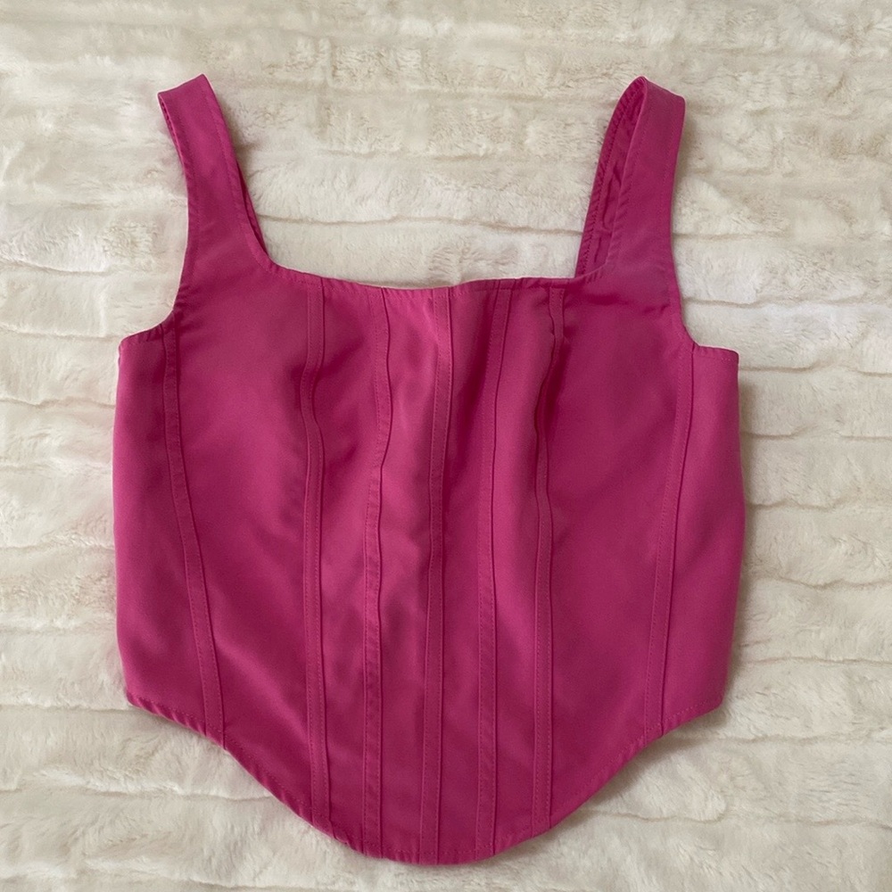 Pink top - Picture 7 of 9